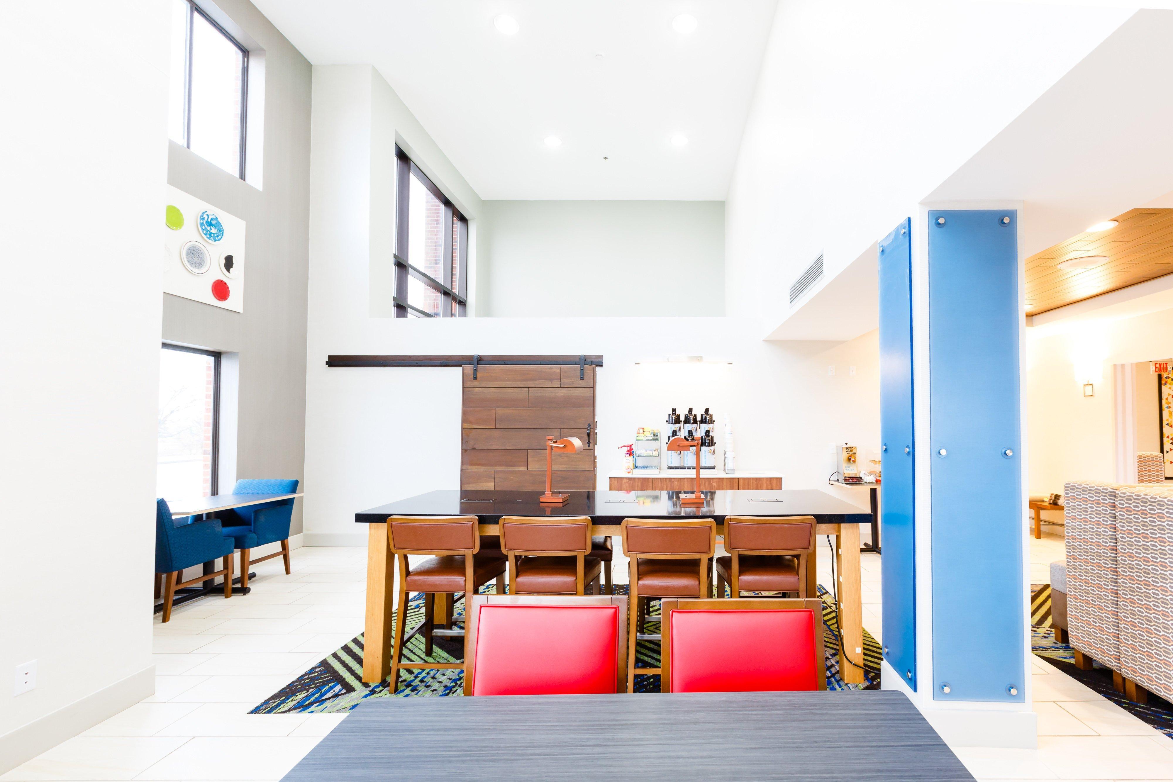 Holiday Inn Express & Suites Shelbyville By Ihg Extérieur photo